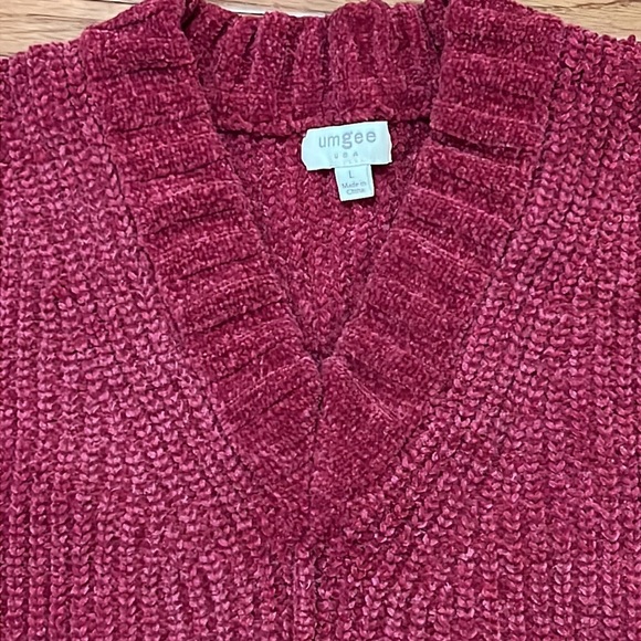 UmGee Chenille Oversized Sweater - Picture 2 of 5
